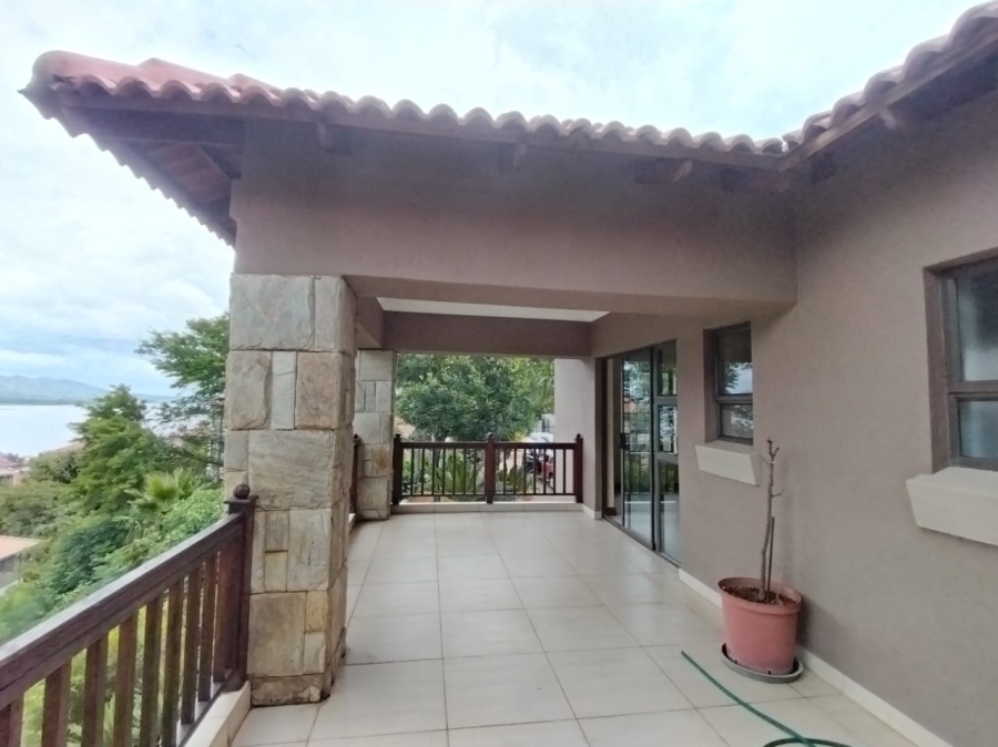 3 Bedroom Property for Sale in Ifafi North West